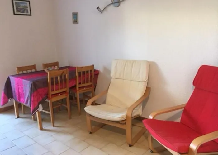 Studio Les Lecques 100M De La Plage